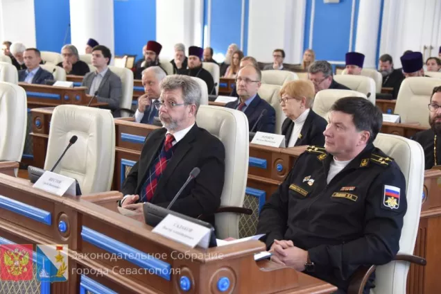 Парламентские Рождественские чтения прошли в Законодательном Собрании Севастополя