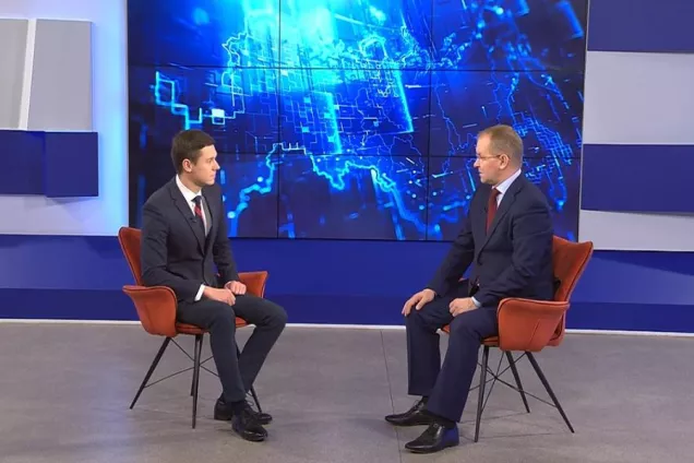 Дмитрий Калашников: развитие межпартийных отношений повышает эффективность законотворческой работы 