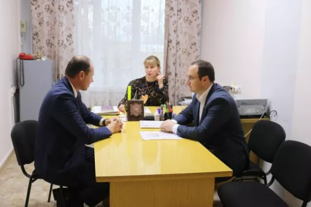 Депутат ГС РК Сергей Трофимов провел ряд рабочих встреч в Сакском районе