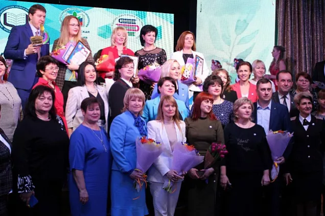 Парламентарии Кубани поблагодарили руководителей учебных учреждений за их труд