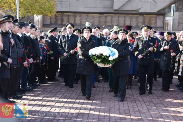 ФОТОРЕПОРТАЖ. Депутаты приняли участие в торжествах в честь годовщины Синопского сражения