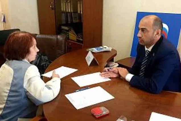 Михаил Сапрыкин провел прием граждан в приемной председателя Партии «Единая Россия» Д.А. Медведева