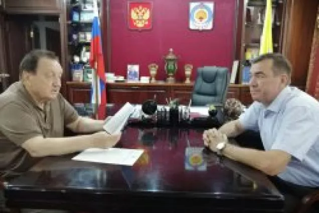 Анатолий Козачко встретился с Уполномоченным по правам человека в Республике Калмыкия Валерием Чубом