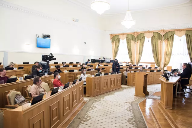 Игорь Мартынов.Молодые специалисты могут получить финансовую поддержку от государства