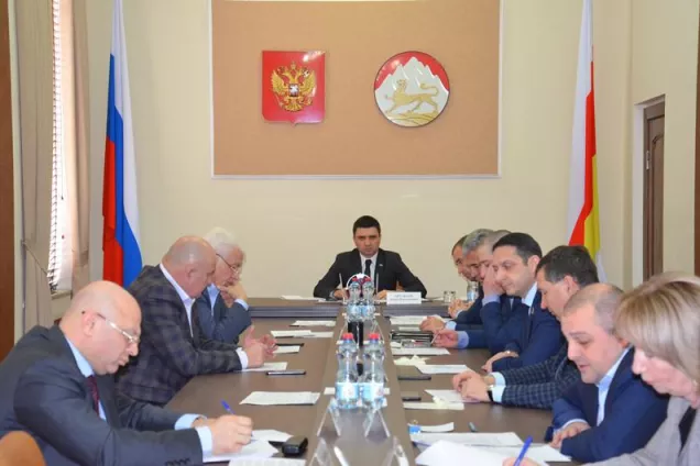 Заседание комитета по законодательству, законности и местному самоуправлению