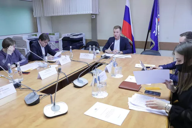 Депутаты ГД РФ  изменили правила допуска волонтеров в медучреждения