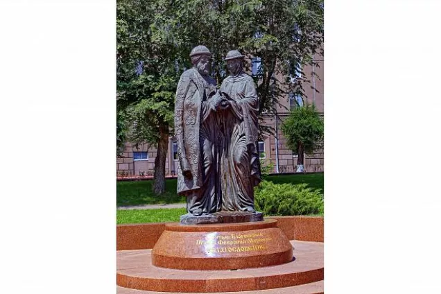 Поздравление председателя Волгоградской областной Думы  Александра Блошкина с Днем семьи, любви и верности