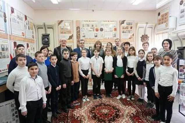 Депутаты Госдумы и донского парламента с рабочим визитом посетили Аксайский район