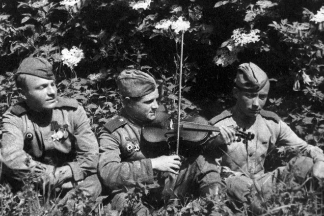 Хроника ВОВ.  События 10 мая 1945 года