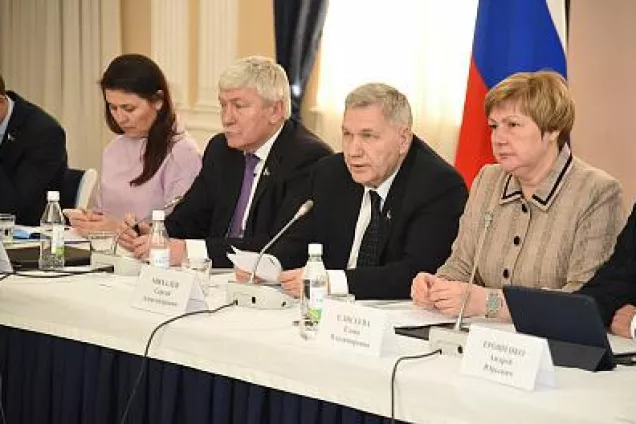 Отсутствие доступности услуг для инвалидов и недостаточная открытость информации – основные недостатки в работе социальных учреждений