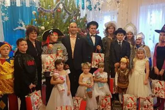 Михаил Сапрыкин: «Важно сохранить в детях веру в чудо»