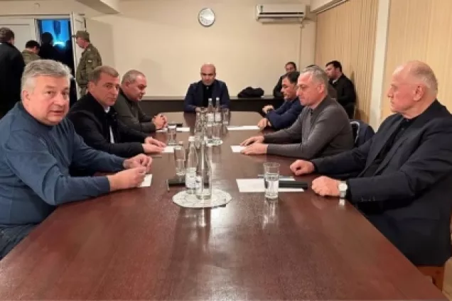 Парламент Абхазии сообщил о алгоритме выхода из общественно-политического кризиса в регионе