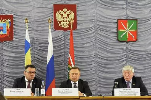 Вячеслав Василенко принял участие в работе информационной группы в Кагальницком районе