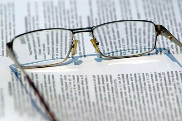 Депутаты ГД РФ изучают освещение западных СМИ о борьбе с коронавирусом в России