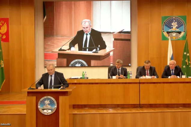 Целевое обучение будет способствовать решению дефицита муниципальных служащих и повышению их компетентности