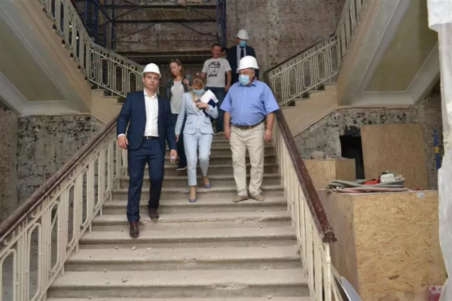 Профильный комитет ЗСК проинспектировал ход строительства соцобъектов в Краснодаре  