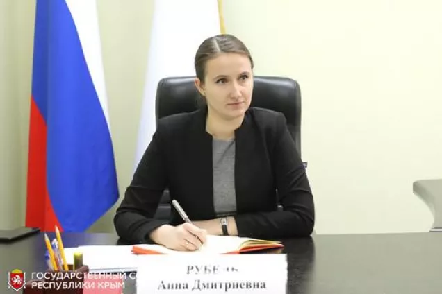 Главы парламентских комитетов провели приемы граждан