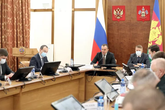 На заседании Антитеррористической комиссии обсудили соблюдение миграционного законодательства в регионе