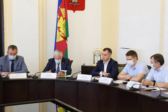 Законодатели Краснодарского края подняли вопрос увеличения пригородных маршрутов ж/д-транспорта в регионе