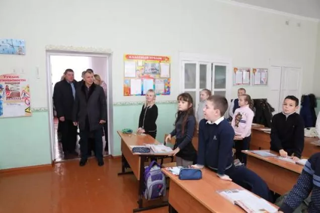 Мы будем формировать достойную жизнь сельских поселений, - В Константинов