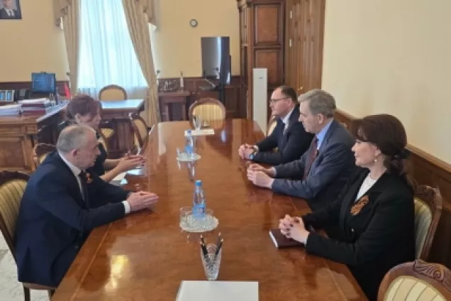 Парламенты Ставрополья и Омска обсудили межрегиональное сотрудничество