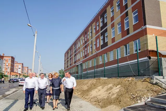 Парламентарии обсудили вопросы развития инфраструктуры в жилых комплексах Волгограда