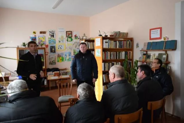 Юрий Ветоха выехал в Сакский район по обращению граждан