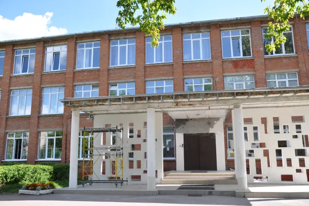 Г. Онищенко.Кормить школьников должны отечественные производители безопасной продукции