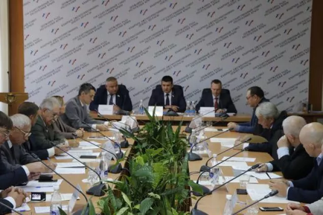 Федеральный законопроект о виноградарстве и виноделии обсудили в крымском парламенте