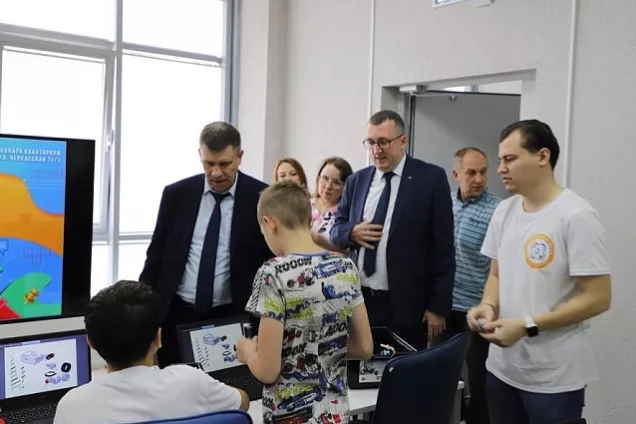 Депутаты Кубани продолжают мониторинг развития детского технического творчества в регионе