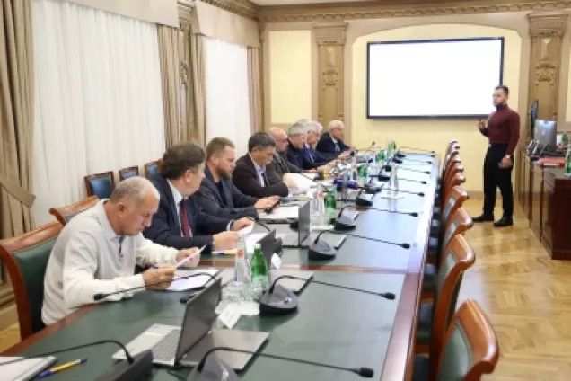 В ставропольском парламенте прошли собеседования с кандидатами в резерв регионального Молодежного парламента