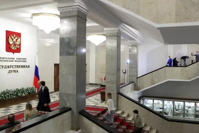 Российские законодатели выступают против онлайн-продажи алкоголя, табака и энергетиков по биометрии