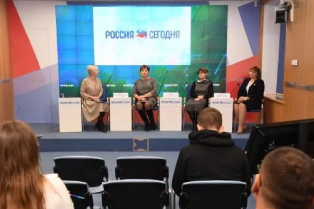 В Крыму достаточно серьезно занимаются проблемой социализации и адаптации людей с ограниченными возможностями, - Алла Пономаренко