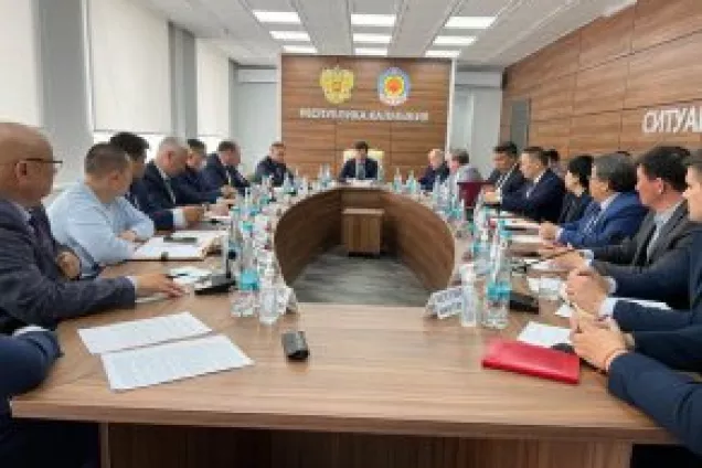 Законодатели Калмыкии приняли участие в работе «круглого стола» по вопросу водоснабжения республики