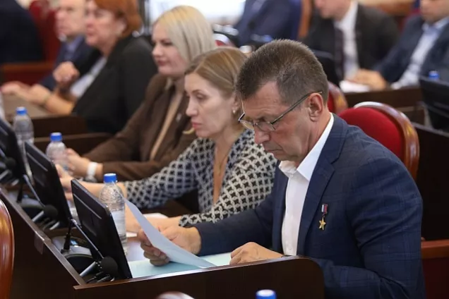 Парламентарии Кубани рассмотрели итоги выполнения Территориальной программы оказания медпомощи