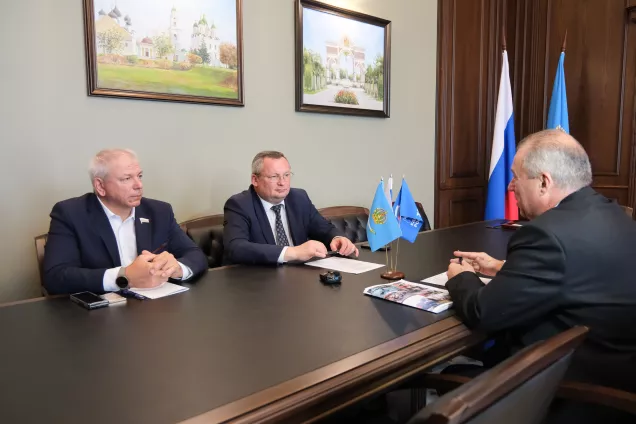 Парламентарии Астрахани и ЛНР обсудили вопросы дальнейшего развития межпарламентского диалога