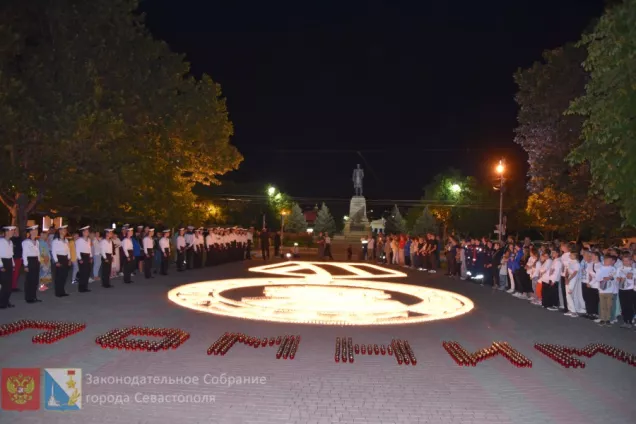 Владимир Немцев.Мы знаем, что сегодня наша армия и флот делают всё, чтобы остановить это безумие