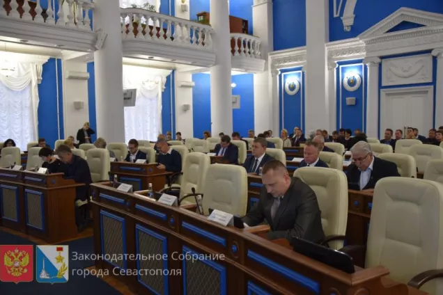 Внесены изменения в закон о государственной социальной помощи в Севастополе