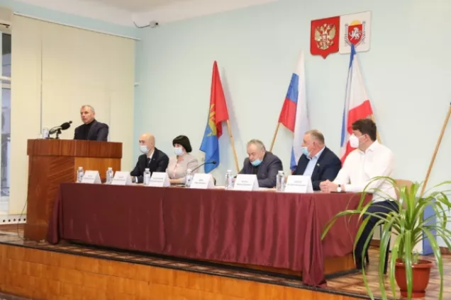 Владимир Константинов.Не стоит уповать только на приход большого инвестора