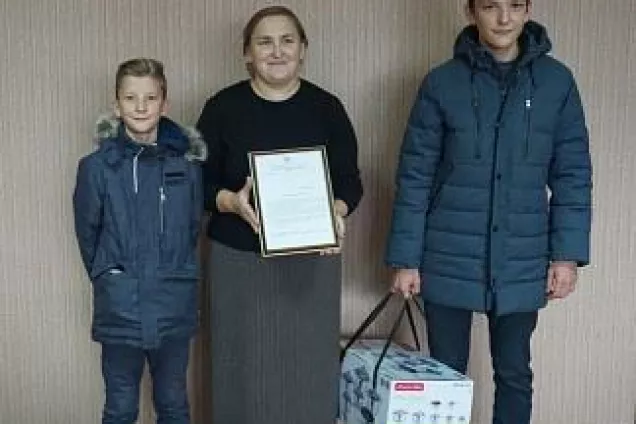 Саркис Гогорян поздравил Оксану Прокопчук с Днем матери