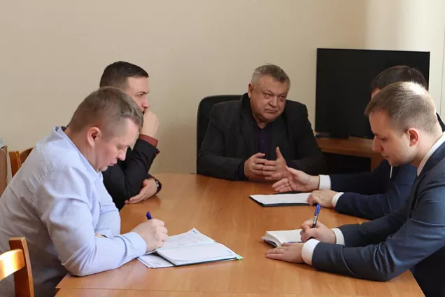 Кубанские законодатели обсудили развитие фармацевтической и медицинской промышленности в крае