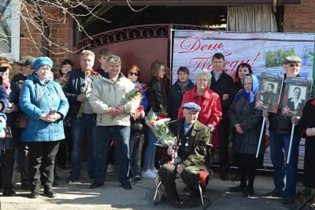 Сергей Ковалев поздравил участника войны с вековым юбилеем