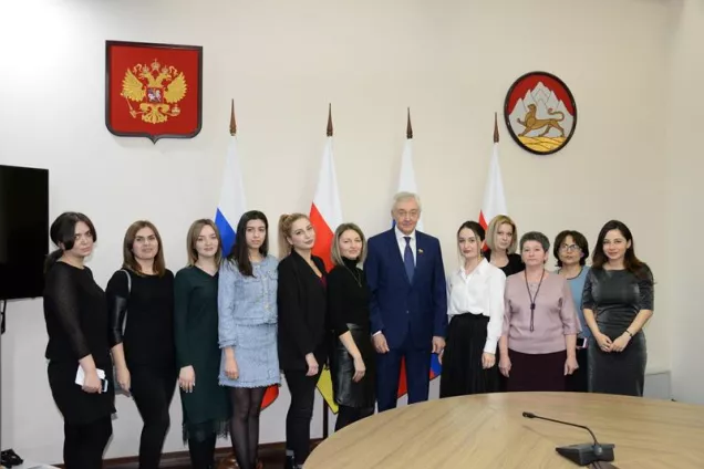 Итоги, мнения, задачи на будущее. Пресс-конференция Председателя Парламента РСО-Алания Алексея Мачнева