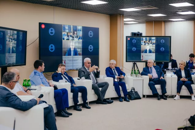 Парламентарии Астрахани приняли участие в форуме «Каспий-2022: пути устойчивого развития»