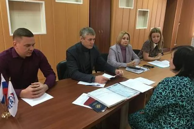 Сергей Ковалев окажет помощь многодетной матери в оформлении детских пособий