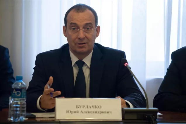 Спикер парламента Кубани Юрий Бурлачко поздравил молодых парламентариев с 15-летием Совета молодых депутатов