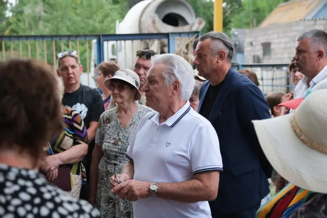 Вопрос вывоза мусора на контроле астраханских законодателей