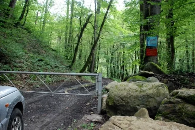 Законодатели Абхазии обсудили проблемы строительства подвесного моста в селе Аибга