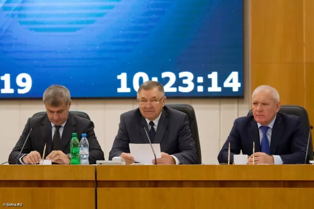 Сотрудники органов принудительного исполнения и Росгвардии  получили право на пенсию за выслугу лет и соответствующие социальные выплаты