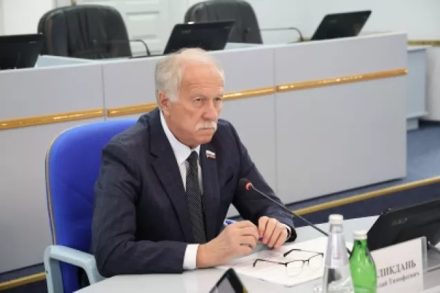 Ставропольские законодатели  обсудили вопросы бюджетной политики и межпарламентских связей